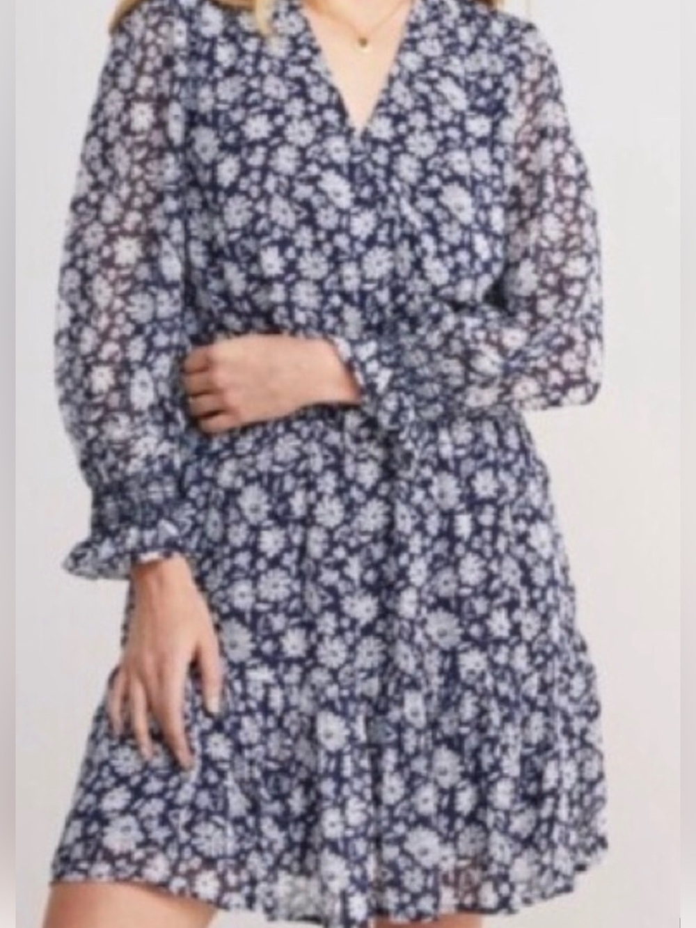 Vineyard Vines Navy & White Floral smock Dress